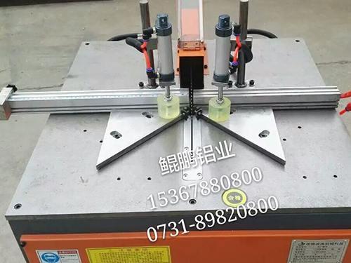 配套機(jī)器設(shè)備