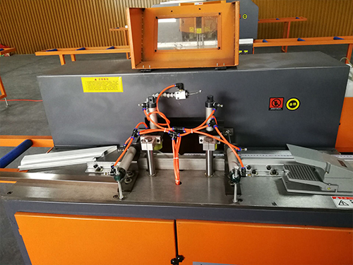 配套機(jī)器設(shè)備